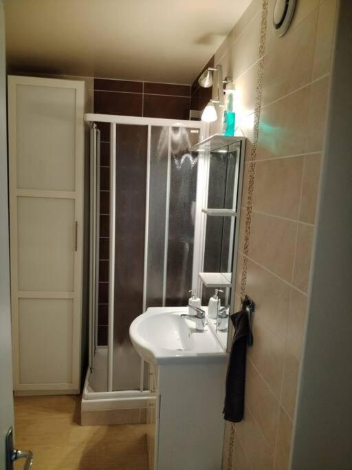 Appartement Vue Mer 4 Personnes Les Bains Exterior foto